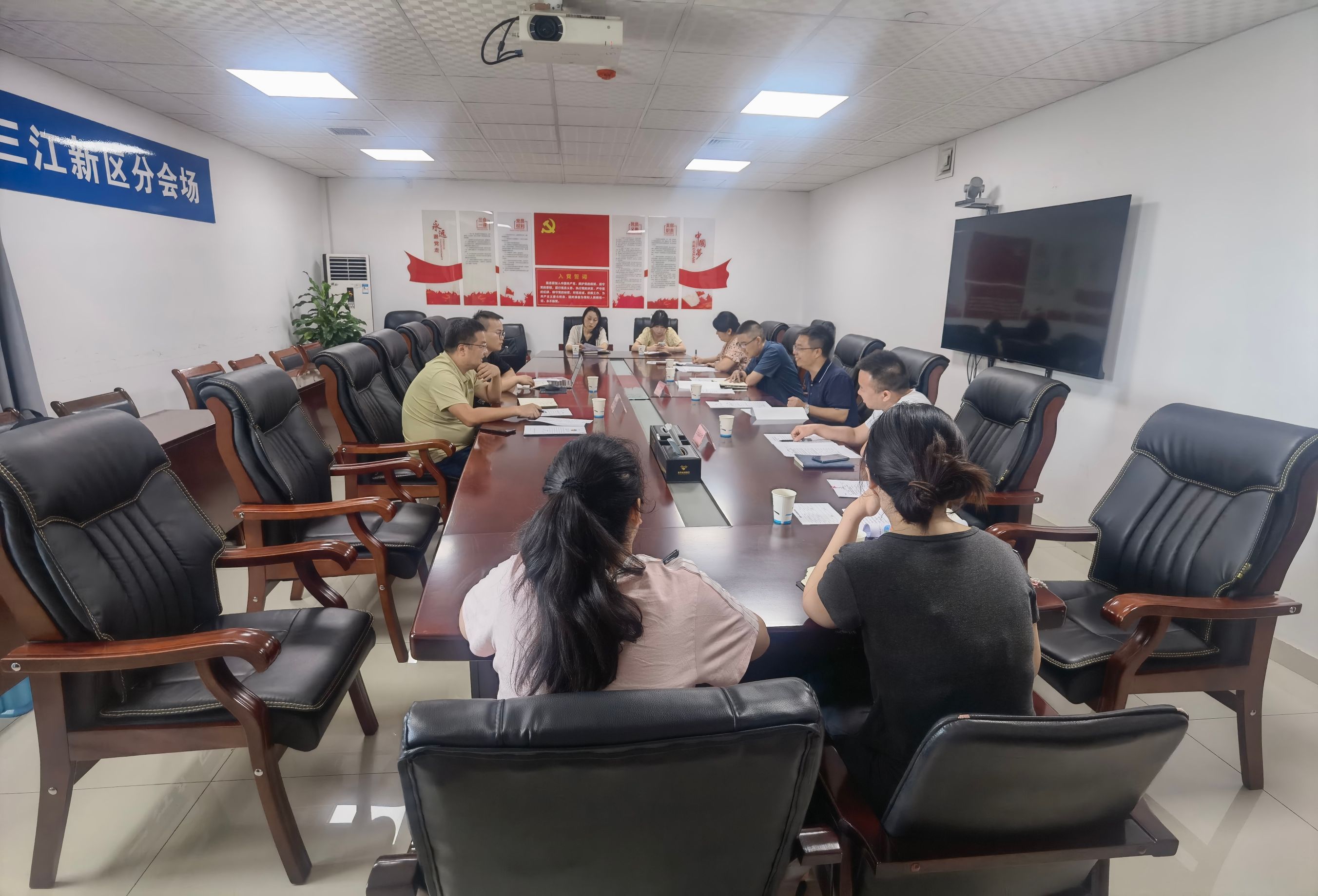 我司专家受邀参加宜宾三江新区高端装备局2024年度安全技术服务线下考评